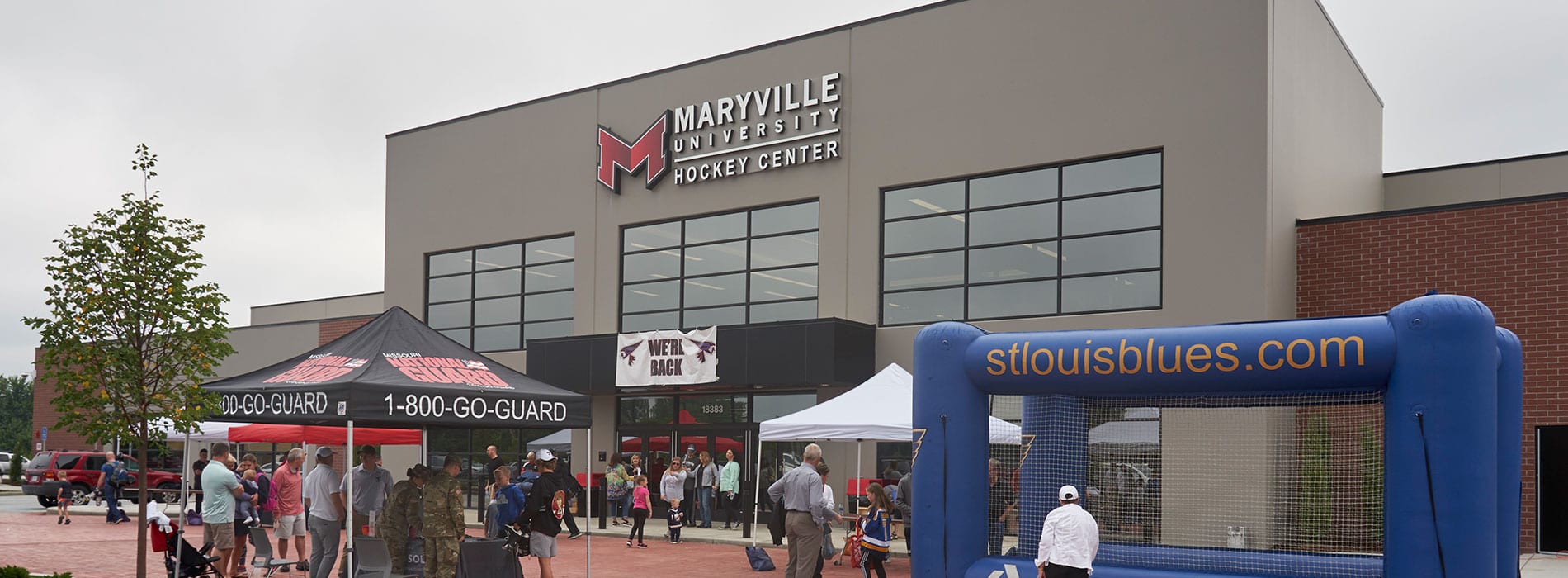 entrance to maryville ice hockey center
